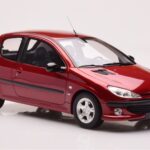 Peugeot 206 S16 Rojo Otto 1:18 - image 4 of 6