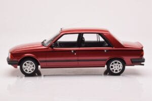Peugeot 305 GTX Rojo Plaisir Otto 1:18 OT1032 Resina - imagen 3 de 6