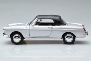 Peugeot 404 Descapotable Plata Norev 1:18 184835 Metal - imagen 4 de 8