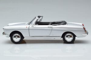 Peugeot 404 Descapotable Plata Norev 1:18 184835 Metal - imagen 5 de 8