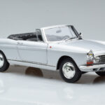 Peugeot 404 Descapotable Plata Norev 1:18 - image 6 of 8