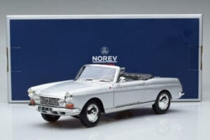 Peugeot 404 Descapotable Plata Norev 1:18 184835 Metal - imagen 8 de 8