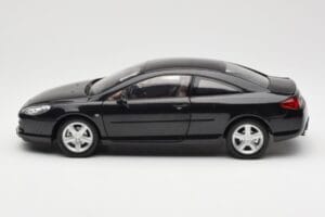 Peugeot 407 Coupé Negro Norev 1:18 184752 Metal - imagen 4 de 8