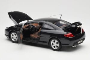 Peugeot 407 Coupé Negro Norev 1:18 184752 Metal - imagen 5 de 8