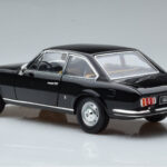Peugeot 504 Coupe Negro Norev 1:18 - image 6 of 7