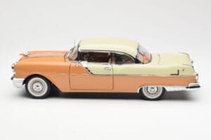 Pontiac Star Chief Hardtop Rojo Blanco Sun Star 1:18 5043 Metal - imagen 4 de 8