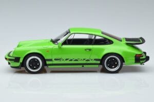 Porsche 911 3.2 Carrera Verde Lima GT Spirit 1:18 GT740 Resina - imagen 3 de 6