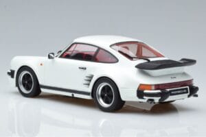 Porsche 911 930 Turbo S Grand Prix White GT Spirit 1:18 GT786 Resina - imagen 5 de 6