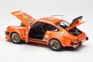 Porsche 911 934 Jagermeister 1977 Schuco 1:18 450033500 Metal - imagen 5 de 8