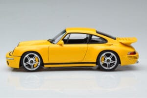 Porsche 911 964 RUF CTR Anniversary Blossom Amarillo Almost Real 1:18 880301 Metal - imagen 5 de 8