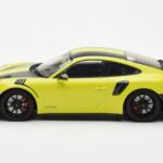 Porsche 911 991.2 GT2 RS Verde Claro Con Llantas De Magnesio Negras Minichamps 1:18 - image 3 of 6