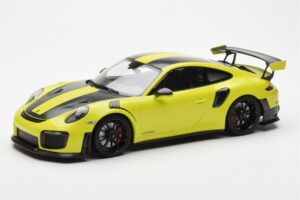 Porsche 911 991.2 GT2 RS Verde Claro Con Llantas De Magnesio Negras Minichamps 1:18