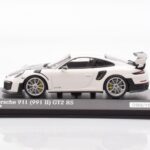 Porsche 911 991.2 GT2 RS Blanco Minichamps 1:43