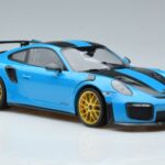 Porsche 911 991.2 GT3 RS Weissach Package Miami Azul Llantas Oro Minichamps 1:18 153068310 Metal - image 4 of 6