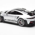 Porsche 911 992 GT3 Weissach Pack GT Plata Metálico Norev 1:18 - image 7 of 8