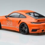 Porsche 911 992 Turbo S China 20th Anniversary Naranja Minichamps 1:18 - image 5 of 6