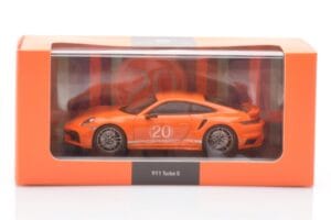 Porsche 911 992 Turbo S Gulf Naranja Minichamps 1:43 WAP0209060N002 Metal - imagen 4 de 4