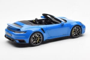 Porsche 911 992 Turbo S Shark Azul GT Spirit 1:18 GT441 Resina - imagen 2 de 6