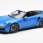 Porsche 911 992 Turbo S Shark Azul GT Spirit 1:18 GT441