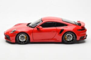 Porsche 911 992 Turbo S Sport Design Rojo Minichamps 1:18 113069078 Metal - imagen 4 de 8