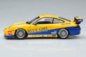Porsche 911 996 GT3 Cup #88 Macau Winner 2005 AUTOart 1:18 80574 Metal - imagen 4 de 7