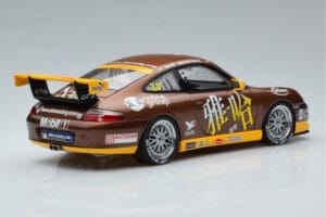 Porsche 911 996 GT3 Cup M. Marsh Carrera Cup Asia Winner 2004 AUTOart 1:18 80489 Metal - imagen 3 de 7