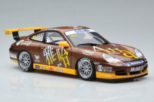 Porsche 911 996 GT3 Cup M. Marsh Carrera Cup Asia Winner 2004 AUTOart 1:18 80489 Metal - imagen 5 de 7