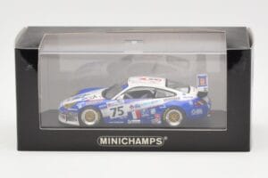 Porsche 911 996 GT3 RS #75 Khan / Sugden / Smith 24 Hours of Le Mans 2004 Minichamps 1:43 400046975 Metal - imagen 4 de 4