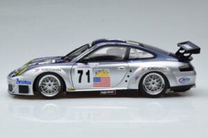 Porsche 911 996 GT3 RSR #71 A. Job 2005 AUTOart 1:18 80583 Metal - imagen 4 de 7