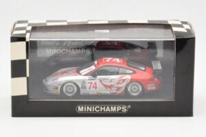 Porsche 911 996 GT3 RSR Flying Lizard #74 M. Rockenfeller / D. Cunningham / S. Neiman / J. Pechnik / J. Van Overbeek Rolex 24 - imagen 4 de 4