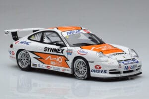 Porsche 911 996 GT3 R #1 C. Kwan Carrera Cup Asia 2004 AUTOart 1:18 80487 Metal - imagen 5 de 7