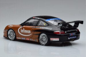 Porsche 911 996 GT3 R #2 S. Miau Carrera Cup Asia 2004 AUTOart 1:18 80488 Metal - imagen 6 de 7