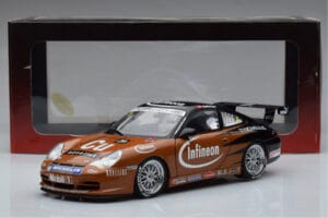 Porsche 911 996 GT3 R #2 S. Miau Carrera Cup Asia 2004 AUTOart 1:18 80488 Metal - imagen 7 de 7