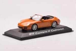 Porsche 911 997 Carrera 4 Cabriolet Naranja Metálico Minichamps 1:43 WAP02001618 Metal - imagen 2 de 4