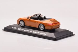 Porsche 911 997 Carrera 4 Cabriolet Naranja Metálico Minichamps 1:43 WAP02001618 Metal - imagen 3 de 4