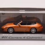 Porsche 911 997 Carrera 4 Cabriolet Naranja Metálico Minichamps 1:43 - image 4 of 4