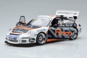Porsche 911 997 GT3 Cup #33 M. Marsh Carrera Cup Asia 2006 AUTOart 1:18 80782 Metal - imagen 2 de 7