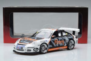 Porsche 911 997 GT3 Cup #33 M. Marsh Carrera Cup Asia 2006 AUTOart 1:18 80782 Metal - imagen 7 de 7