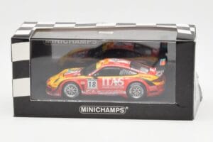 Porsche 911 997 GT3 R ITAS #18 De Lorenzi / Bonetti / Caccia / Bontempelli 24 Hours of Spa 2011 Minichamps 1:43 400118918 Met - imagen 4 de 4