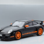 Porsche 911 997 GT3 RS Negro AUTOart 1:18 - image 8 of 8