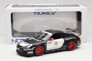 Porsche 911 997 GT3 RS #176 Team Ring Police VLN 2011 Norev 1:18 187570 Metal - imagen 8 de 8
