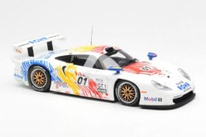 Porsche 911 GT1 #1 A. McNish / R. Sullivan / U. Alzen Rohr Motorsport Daytona 24 Hours 1998 UT Models 1:18 39611 Metal - imagen 4 de 6