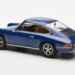 Porsche 911 S 901 Azul Norev 1:18 - image 5 of 6