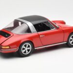 Porsche 911 Targa S Rojo Schuco 1:18 450036200 - image 4 of 9