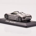 Porsche 918 Spyder Gris Metálico Minichamps 1:43 - image 3 of 4