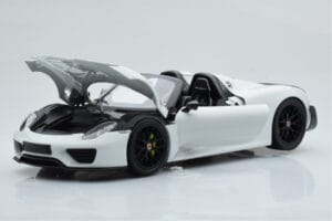 Porsche 918 Spyder Weissach Package Blanco Con Llantas Negras Minichamps 1:18 113062443 Metal - imagen 2 de 9