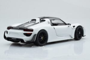 Porsche 918 Spyder Weissach Package Blanco Con Llantas Negras Minichamps 1:18 113062443 Metal - imagen 3 de 9