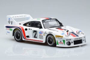 Porsche 935J #2 Liqui Moly R. Stommelen / R. Joest / V. Merl 24 Hours of Daytona Winner 1980 MCG 1:18 MCG18803R Metal - imagen 4 de 6