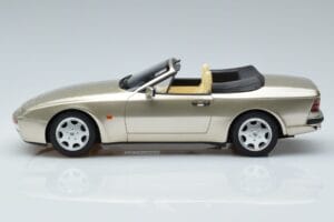 Porsche 944 S2 Cabrio GT Spirit 1:18 GT002CS Resina - imagen 3 de 6