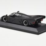 Porsche 962 Dauer Street Negro Mate Minichamps 1:43 - image 3 of 4